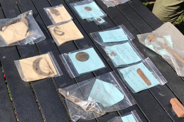 Волонтеры-археологи отложили кирки и лопаты до следующего года