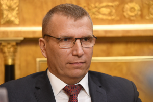 Заместитель председателя правительства Ленинградской области по безопасности Валерий Пикалев