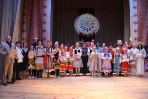 Приозерск: III муниципальный фестиваль национальных культур «В единстве наша сила»