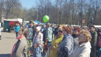 Приозерск: Первомайская сельскохозяйственная ярмарка