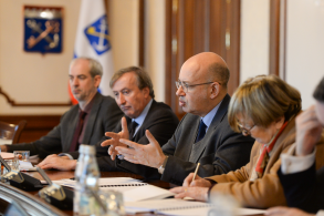 Встреча губернатора Ленинградской области с Чрезвычайным и Полномочным Послом Франции в России