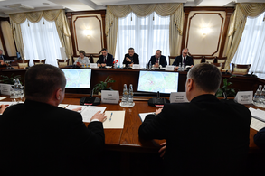 Встреча губернатора Ленинградской области Александра Дрозденко и заместителя премьер-министра Республики Беларусь Леонида Зайца