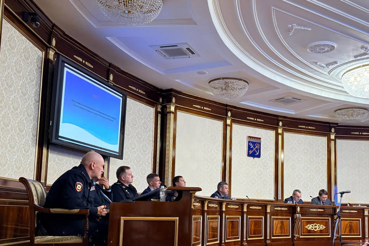 Безопасность в фокусе: Ленинградская область готовится к выборам и новому учебному году
