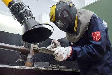 Одаренным студентам профтехобразования - сиротам - стипендии от Ленобласти