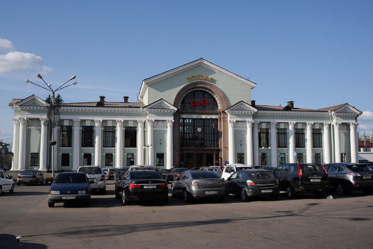 У заповедных зон и туристических городов Ленобласти появятся перехватывающие парковки