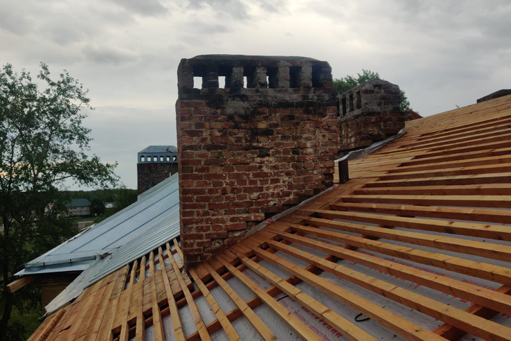 Новые крыши – до августа