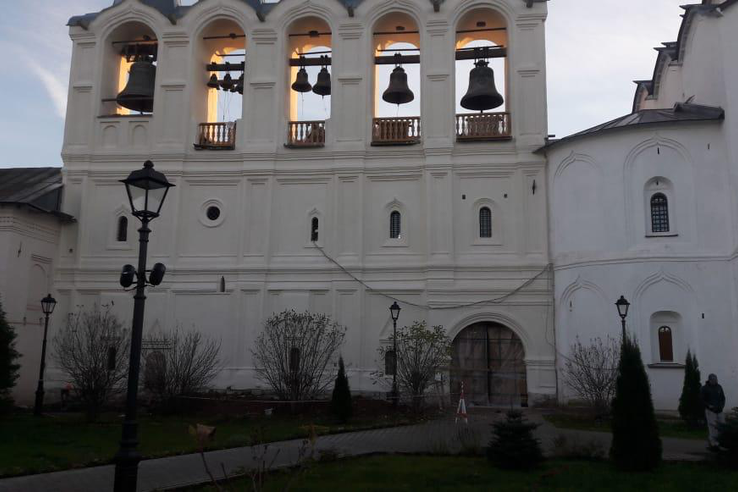 Колокольня главного монастыря Ленобласти приведена в порядок