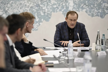 Александр Дрозденко рассказал о мерах по профилактике преступности против несовершеннолетних