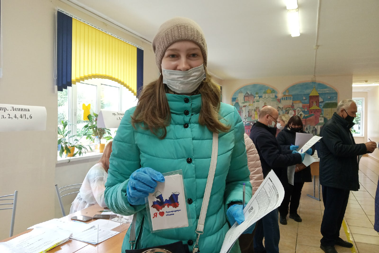 Молодые ленинградцы голосуют в первый раз