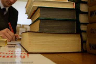 Учреждена новая именная стипендия губернатора