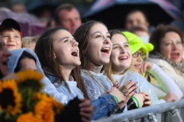 Чистая музыка под летним дождем