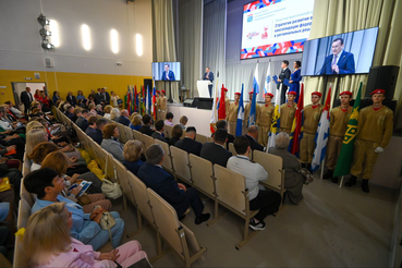 Александр Дрозденко: «Нам нужны синие воротнички»