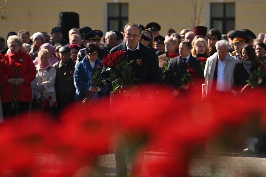Ленинградцы помнят, ленинградцы гордятся
