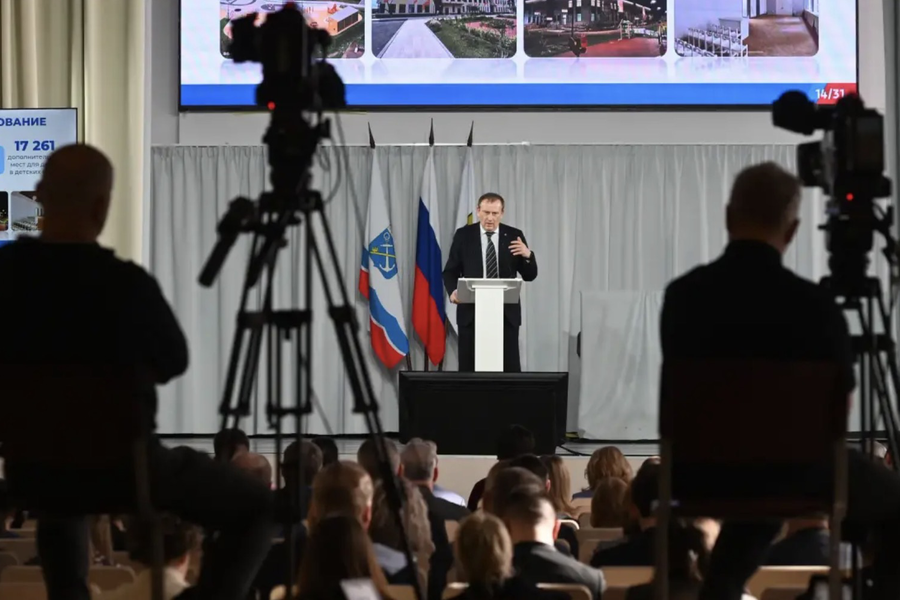 «Работать вместе с людьми и в интересах людей»