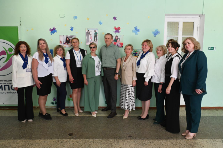 Ленобласть развивает психологическую помощь подросткам