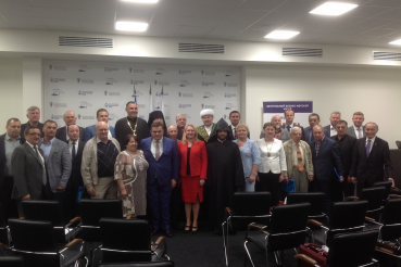 В основе диалога — героизм, ЗОЖ и русский язык