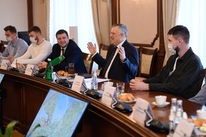 Встреча губернатора Александра Дрозденко с игроками и тренерами регионального волейбольного клуба «Динамо-ЛО»