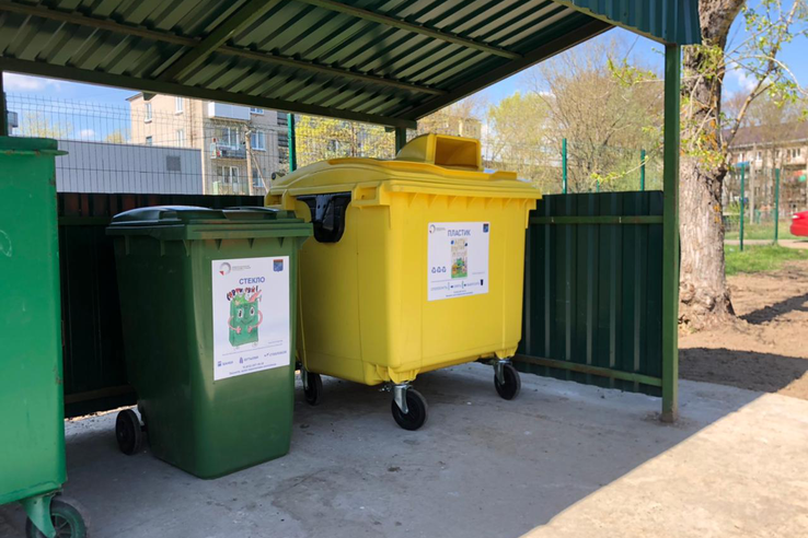 Новые контейнеры для отходов ― в каждый двор
