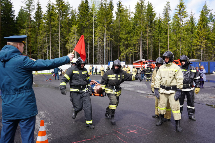 Пожарные-добровольцы показали класс