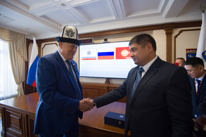 Встреча губернатора Ленинградской области с делегацией Киргизской Республики