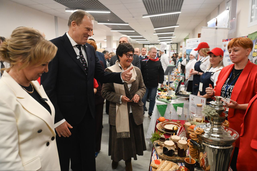 Ленобласть принимает конкурс школьных столовых со всей России