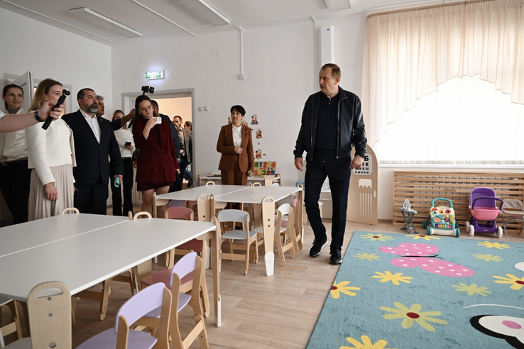 Александр Дрозденко рассказал про новый детский сад «ТутРастут»