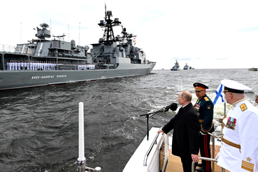 Сила и мощь: прошел парад в честь дня ВМФ