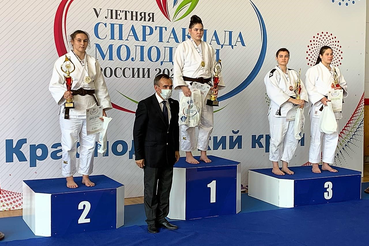 Золото, серебро и бронза ― у ленинградских дзюдоистов