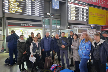 Ленинградские медики выехали в ДНР для профосмотров детей