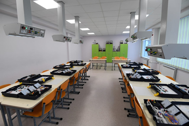 Правительство России поддержало программу реновации ленинградских школ