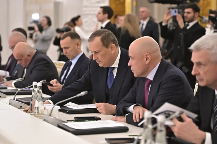 Экономика области должна ориентироваться на своих специалистов