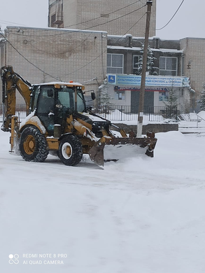 Уборка снега в районах Ленинградской области