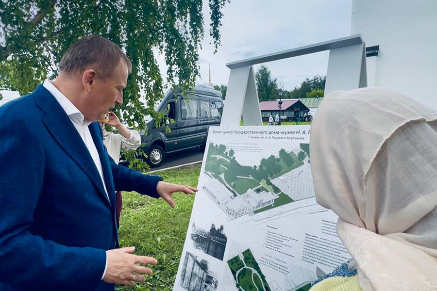 Территорию возле Полковой церкви в Тихвине ждет благоустройство