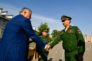 Рабочая поездка губернатора Ленинградской области в военный городок Каменка