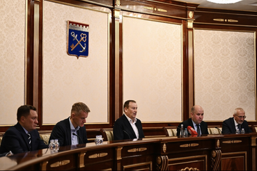Александр Дрозденко принял участие в совещании Медицинского комитета Российского футбольного союза