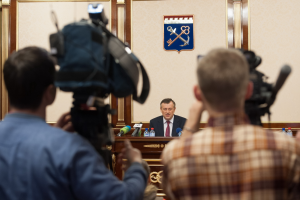 Пресс-конференция губернатора Александра Дрозденко