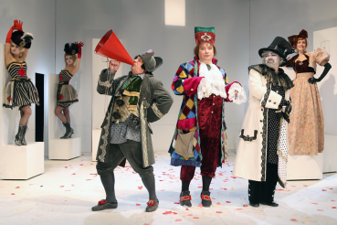 «Театр на Васильевском» закрывает 30-й театральный сезон