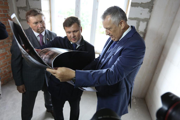 Кингисеппский «Карат» встречает новоселов