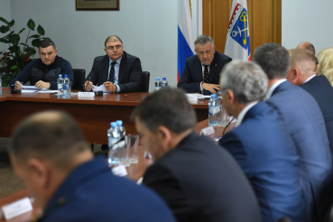  Ивангород освобождается от транзитных транспортных очередей