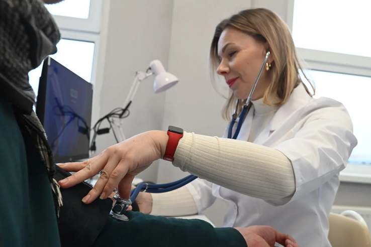 Ленобласть нарастила приток врачей  в регион и готова усиливать поддержку