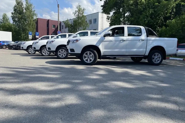 Современные автомобили — для патрулирования территорий морских портов