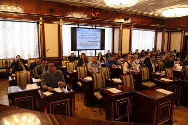 Областных чиновников учат эффективнее бороться с коррупцией