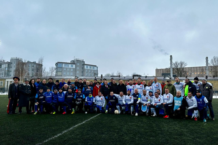 Дружеский футбольный матч в честь Ленинграда, который выстоял в блокаде