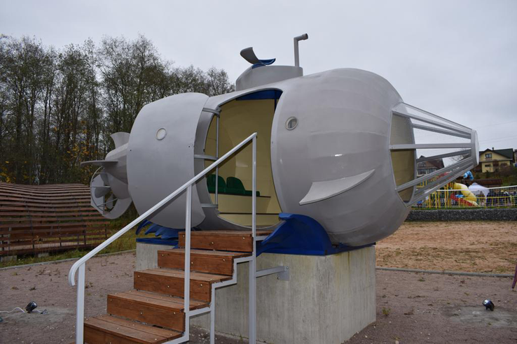Подводная лодка ― в лужской усадьбе