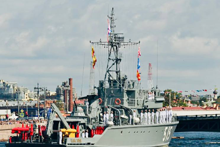 День ВМФ — на боевой вахте