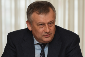 Встреча губернатора Александра Дрозденко с делегацией Курской области