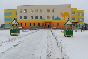 Главные объекты строительства – школы и садики