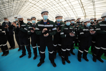 Заводы региона помогают рабочим