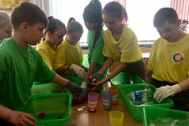 Школьники улучшают экологию