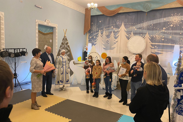 С новым домом!